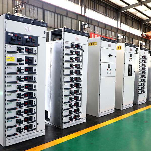 Низковольтное выдвижное распределительное устройство типа GCS-6