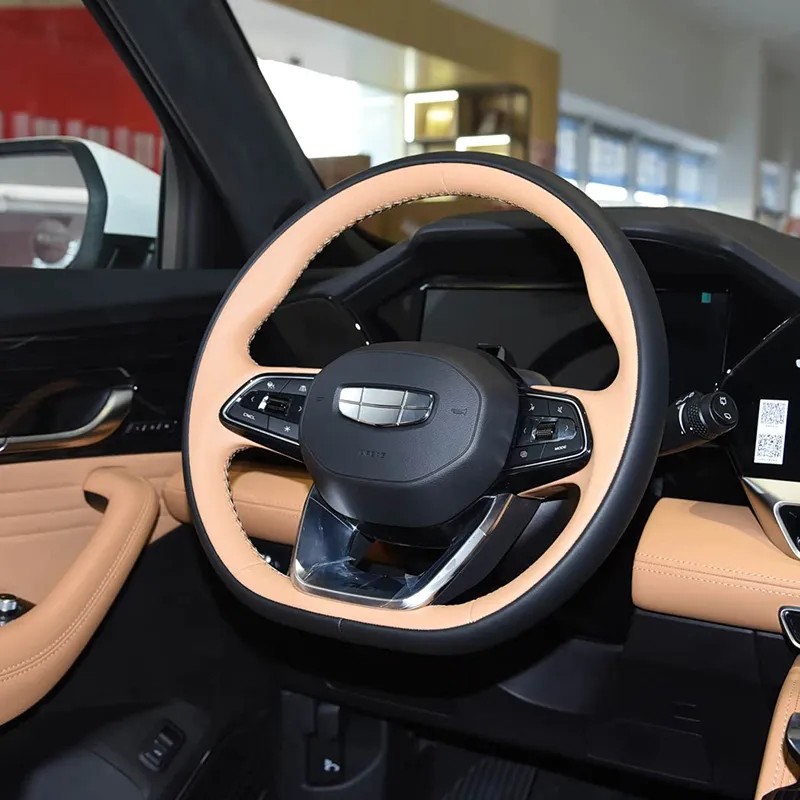 Подержанный Geely Xingyue L Hybrid