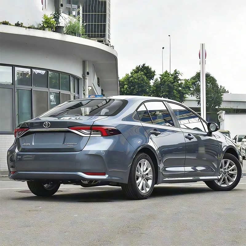 Подержанный Toyota Corolla